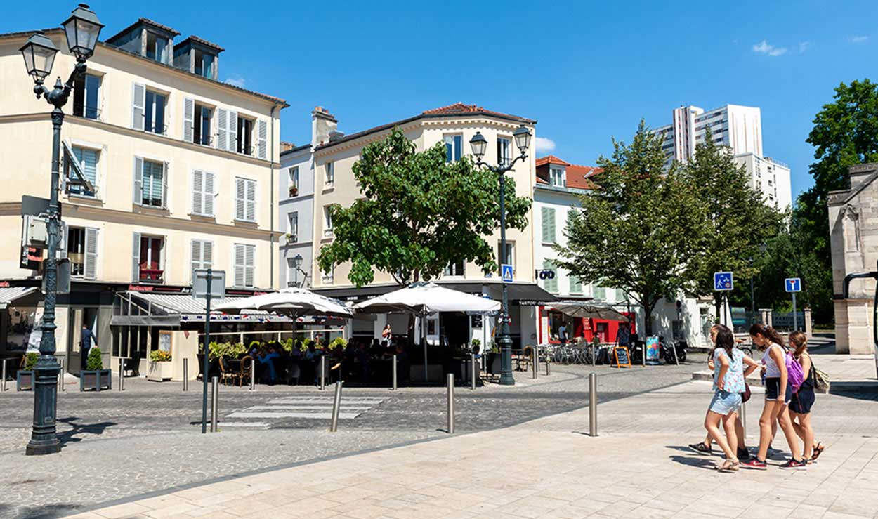Place de la République, quartier Saint-Rémy